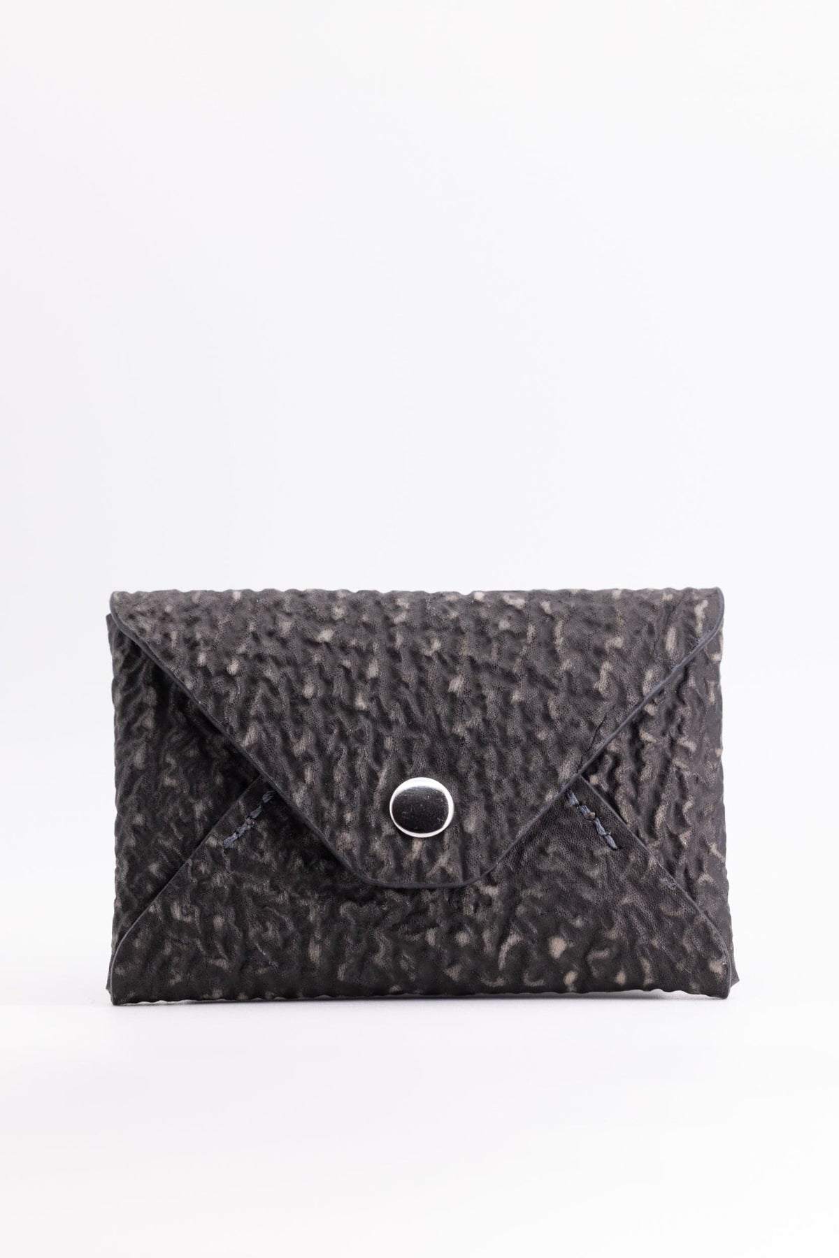 The Kenneth Envelope Card Wallet - Black and Grey Shark