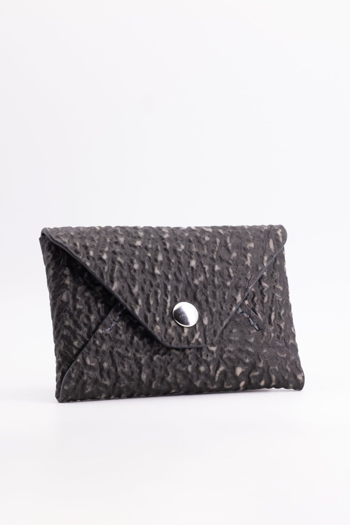 The Kenneth Envelope Card Wallet - Black and Grey Shark